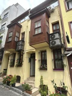 Gür Royal Suit Aparts - Istanbul - 3