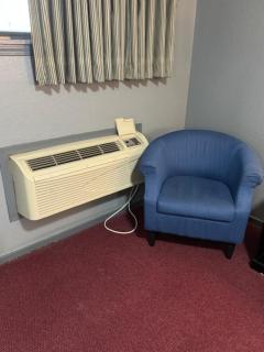Pratt Budget Inn - Pratt - 8