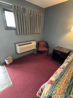 Pratt Budget Inn - Pratt - 1