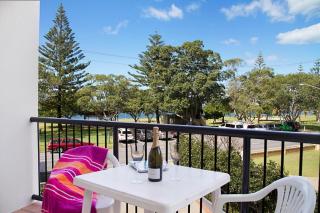 Blue Waters Apartments - Gold Coast - 9