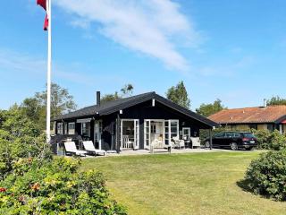 Three-Bedroom Holiday home in Broager 4 - Broager - 1