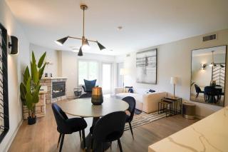 Fully Renovated At the Victoria-Carriage Hills - Shanty Bay - 8