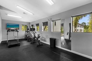 Stunning 4BR Family Townhome 5 min from Disney World - Orlando - 8