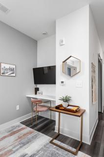 Stylish Downtown Studio by CozySuites - Indianápolis - 7