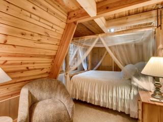 Rolling Waters Chalet - 3