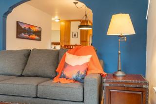 Parkside Escape South Hill w Private ADU - Spokane - 1
