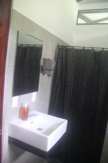 Villa Los Altos - Private Tree Suite Roof Top walk to Playa Chiquita - 6