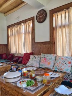 Sponbo Guest House, Leh - Leh - 9