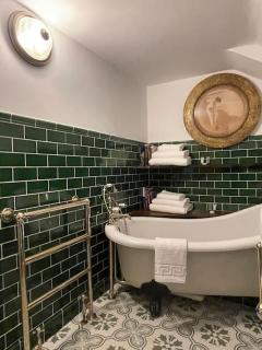 Abbey view - Selby - 1