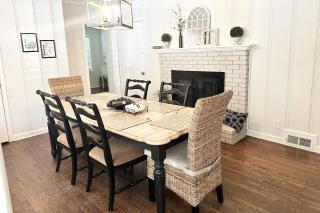 South Perry St - Lawrenceville - 7