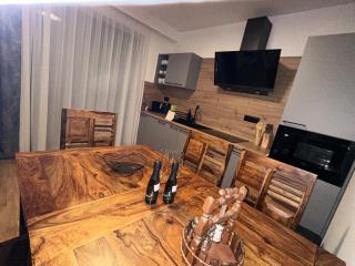 Beautiful Luxury House - 3