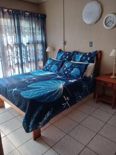 Uvongo Cabannas - Margate - 8
