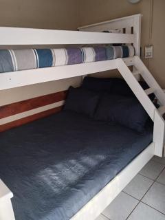 Uvongo Cabannas - Margate - 7