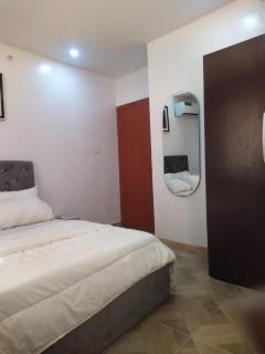DeeT Apartment - Lekki - 7