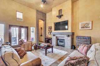 Relax & Rejuvenate- Pool, Sauna & Gym home - 0