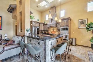 Relax & Rejuvenate- Pool, Sauna & Gym home - 5