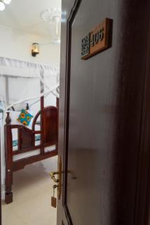 Zanzibar View Hotel - 1