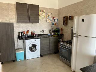 Amwaj Chalet with roof 2bedroom شاليه فاخر مكيف برووف في امواج الساحل الشمالي - 6