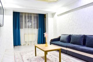 Отличная квартира на Арбате - Almaty - 2