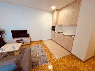 Exclusive apartment with a great location Standard 12419 - Prishtinë - 3