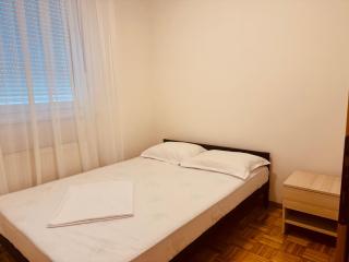 Exclusive apartment with a great location Standard 12419 - Prishtinë - 1