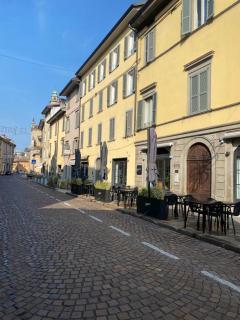 Little Suite Bergamo - Bergamo - 8