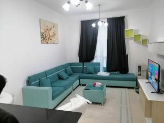 One bed room and 2 bathroom - 5