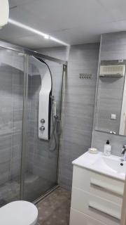 Habitación doble con baño privado en Casa Clara - Córdoba - 5