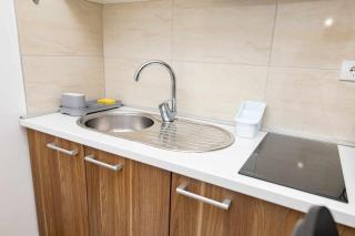 Charm apartment-Top location-City Center - Sarajevo - 7