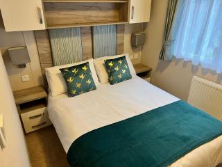 3 Bedroom Caravan MC37, Shanklin, Isle of Wight - 7