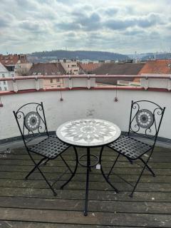 Luxusní apartmán s terasou a garáží - Prague - 5