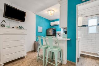 Tropic Terrace Suite #54 - Beachfront Resort - St Pete Beach - 3