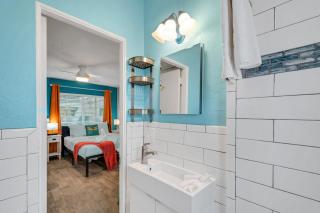 Tropic Terrace Suite #54 - Beachfront Resort - St Pete Beach - 1