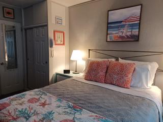 Tropic Terrace Suite #49 - Beachfront Resort - St Pete Beach - 8