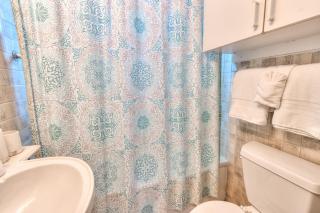 Tropic Terrace Suite #51 - Beachfront Resort - 1