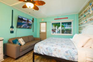 Tropic Terrace Suite #9 - Beachfront Resort - St. Pete Beach - 7