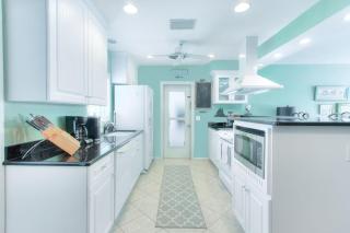 Seahorse Cottage Monthly Beach Rental - 5