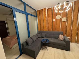 Full apartment near Omonia Square - Atene - 0