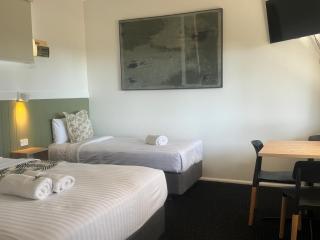 The Highlander Motel - 24HR Check In - 6