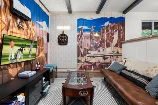 Walk to GC Train Depot and Route 66, king beds, game room, BBQ, firepit - Williams - 8