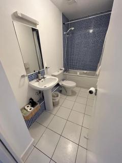 Key West Suites - Wexford - 7