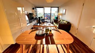 Roof Terrace, 2-bed 2-bath, Stoke Newington - 1