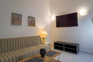 Andrianas Central House - 4