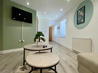 Apartment 3 - Manchester - 1