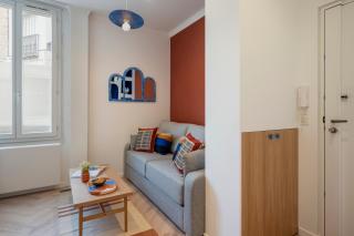 New Mediterranean-Style T2 -Greater Paris district - Malakoff - 8