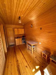 LogInn Cabin 3 Cozy Wooden Cottage in Mestia - 7