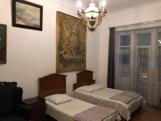 Gutsa Artists Mini-Hotel - Tbilisi - 0