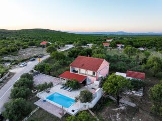 Apartment Milica - Radošinovac - 2