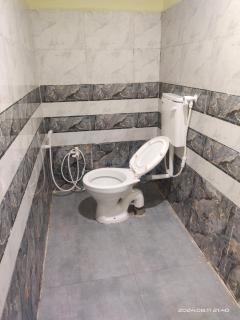 Shree Siddhi Vinayak Hotel & Restaurant - Bargi - 4