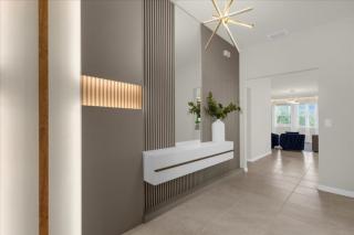 6 Bedrooms 5 Bathrooms Solterra 7611 Ol - 3